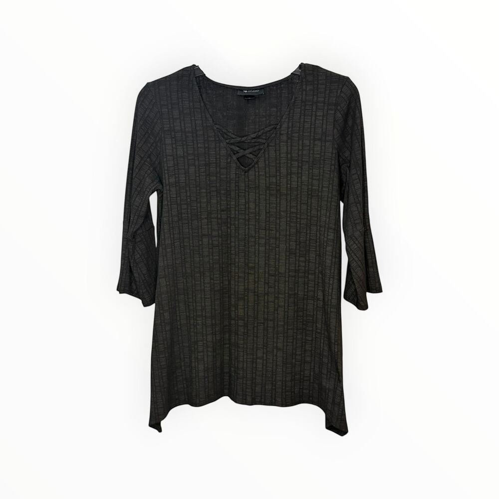 AB Studio Ribbed Knit Three Quarter Sleeve Top